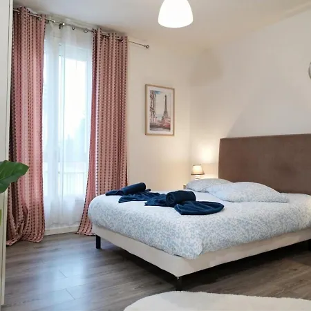 Appartamento Sibiti, 2 Pièces à 20 Minutes De Paris